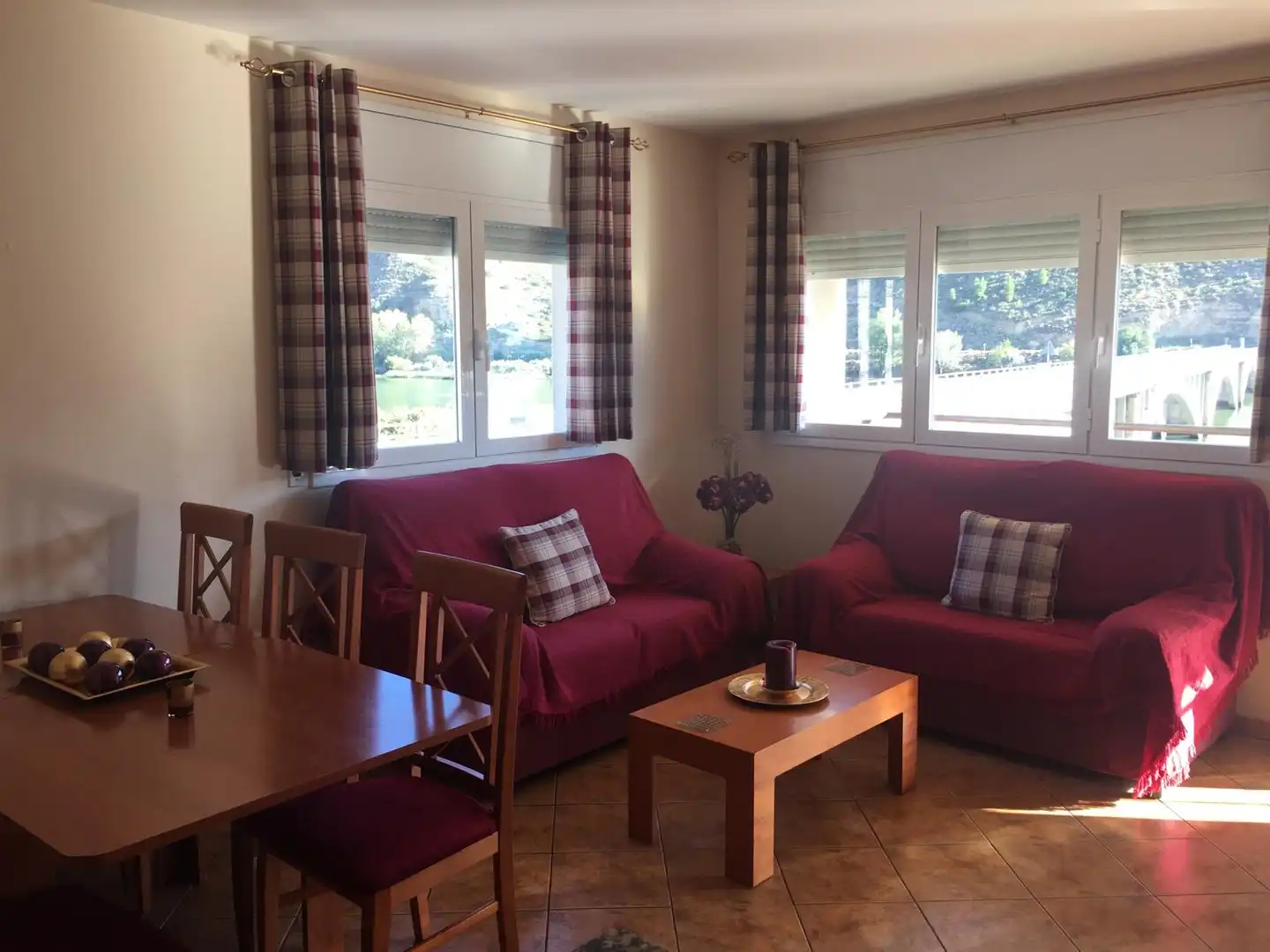 Living room of Apartments for sale in Mequinenza  with Furnished