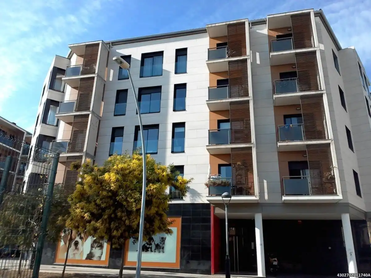 Piso en venta en Pineda Nº 101 Planta 3 Puerta 1 101
