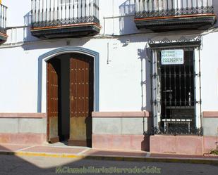 Vista exterior de Local en venda en Algodonales amb Aire condicionat