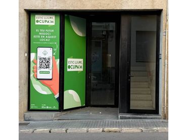 Local comercial de lloguer a Calle Sant Antoni