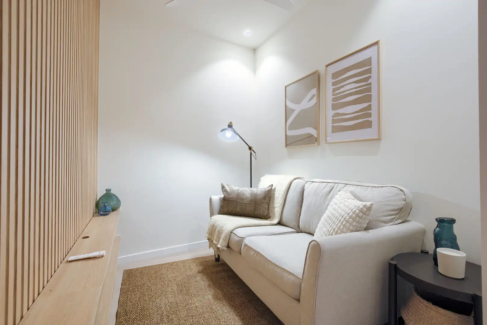 Flat for rent in Madrid  with Heating and Balcony