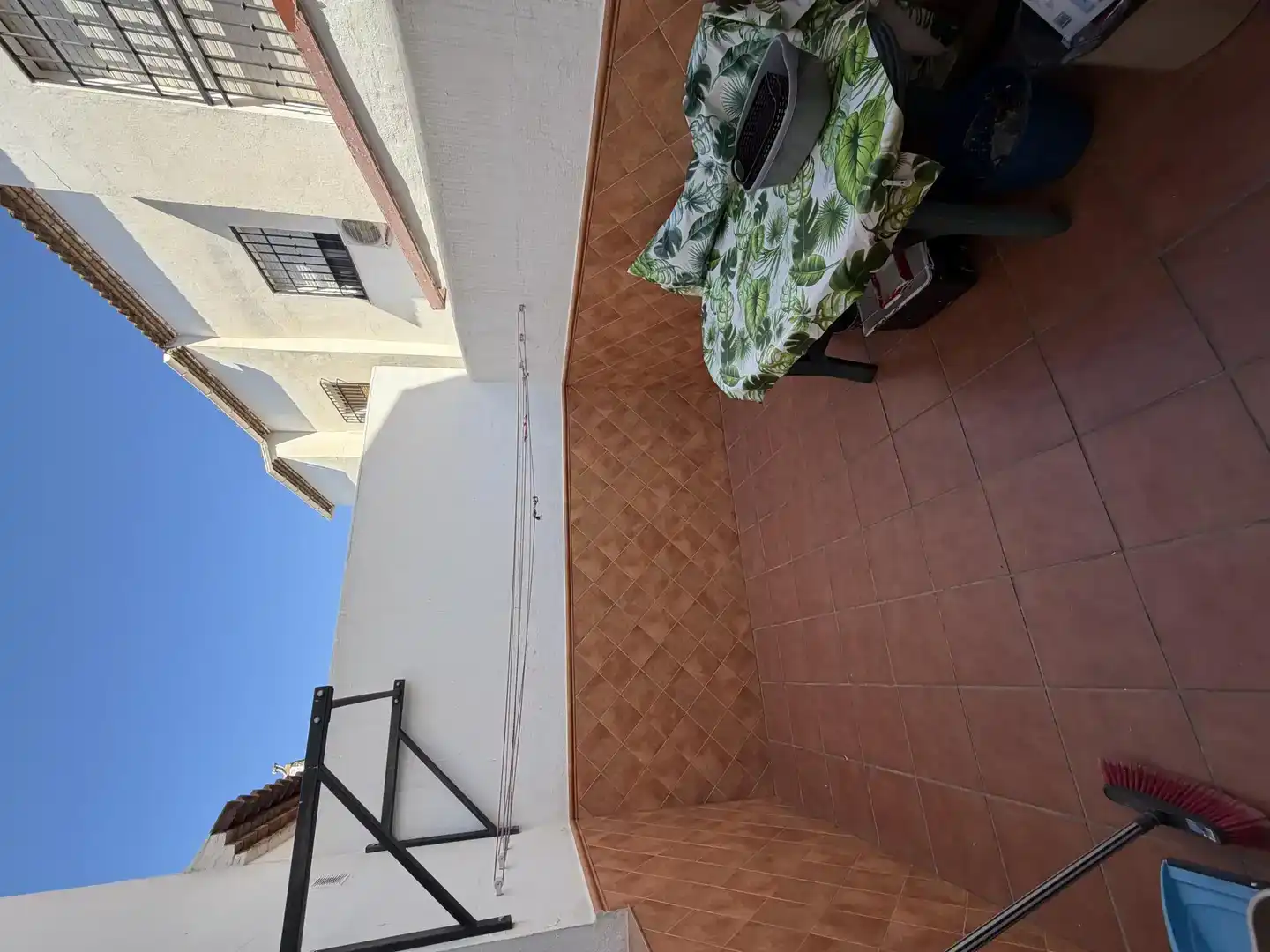 Terraza de Casa o chalet para compartir en Málaga con Aire acondicionado, Jardín privado y Piscina
