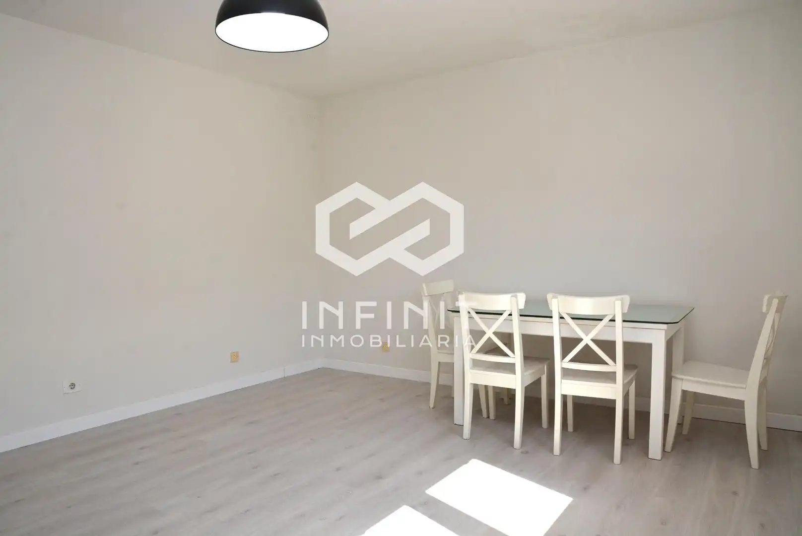 Sala d'estar de Casa o xalet en venda en Mazuecos amb Terrassa i Traster