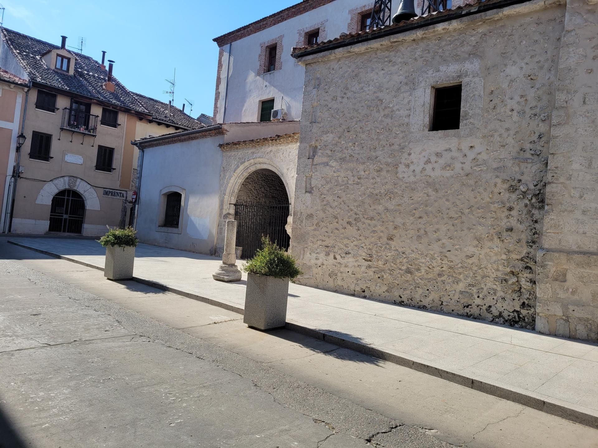 Exterior view of House or chalet for sale in Cuéllar  with Heating