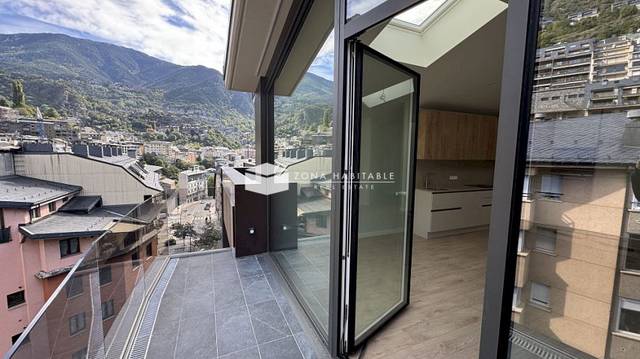 Ático en Alquiler en Les Escaldes