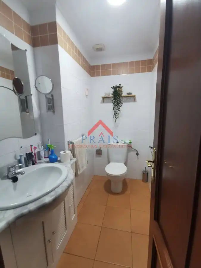 Badezimmer von Wohnung zur Miete in Utrera mit Terrasse