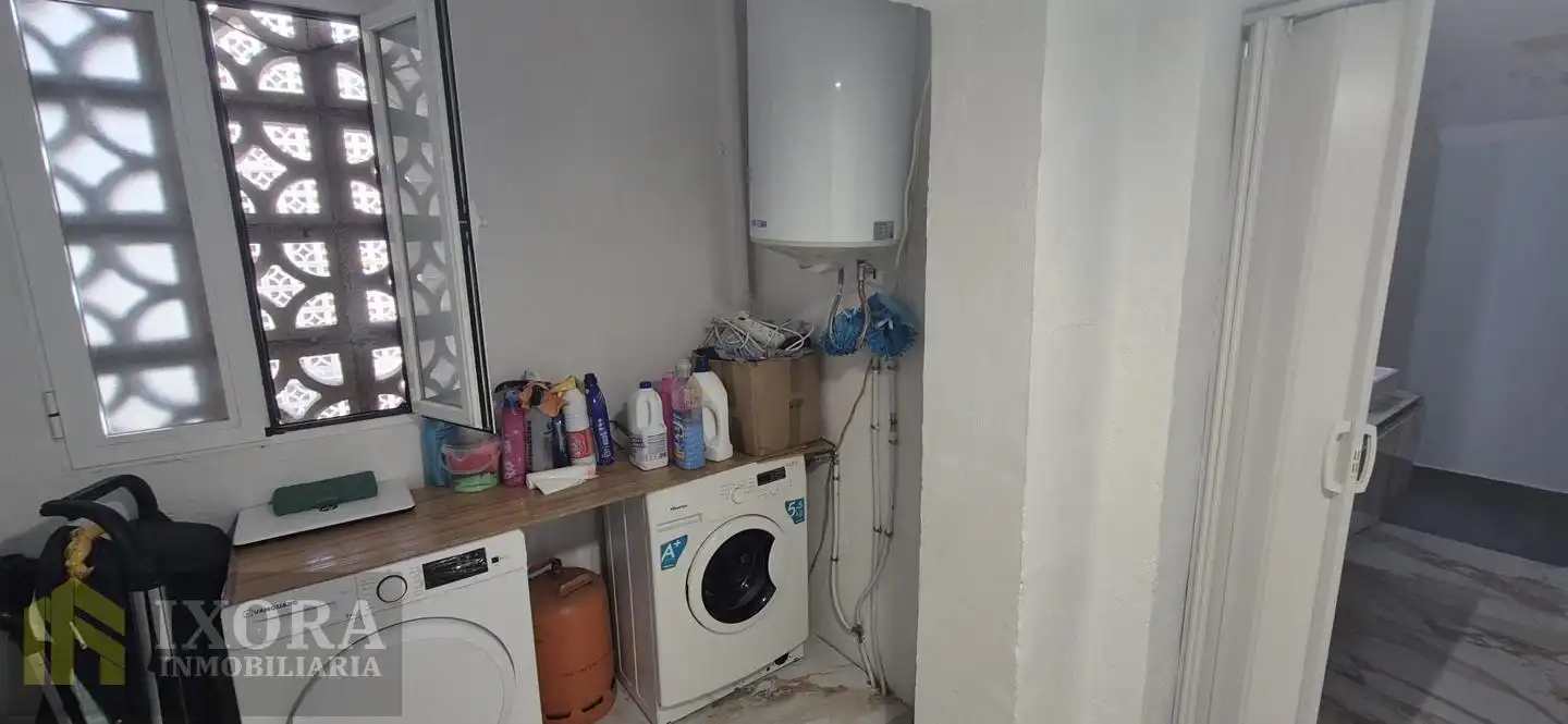 Flat with lift for sale in Calle Fernando de Herrera, imagen 6