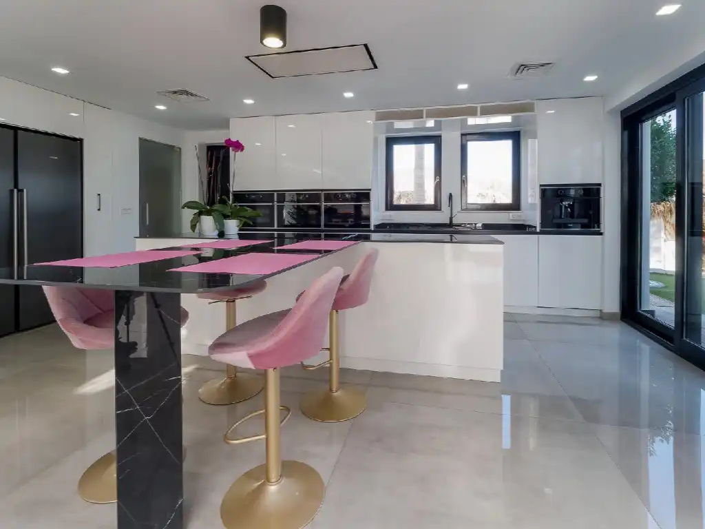 Haus mit Pool zum Verkauf in San Juan de los Terreros, imagen 8