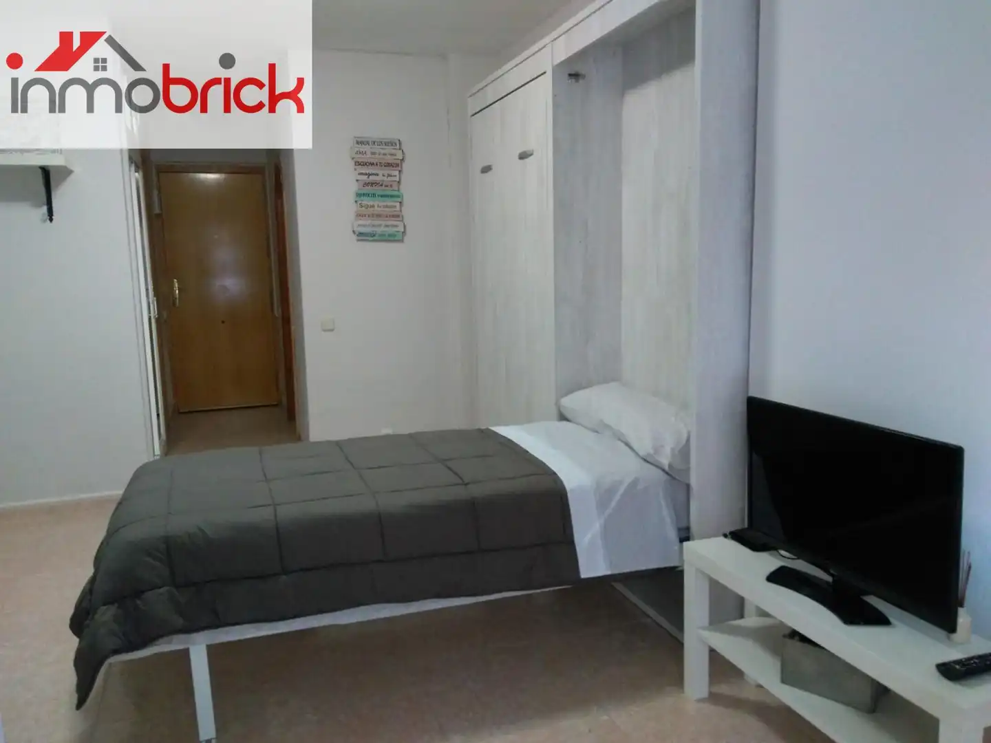 Habitación de Piso de alquiler en Benalmádena con Piscina comunitaria