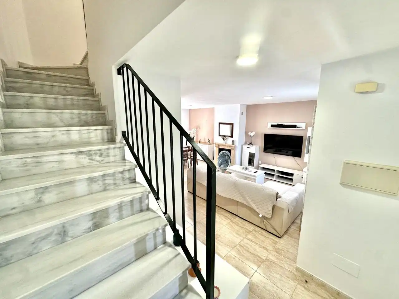 Casa adosada en venta en Fuente de Piedra con Aire acondicionado, Terraza y Piscina comunitaria