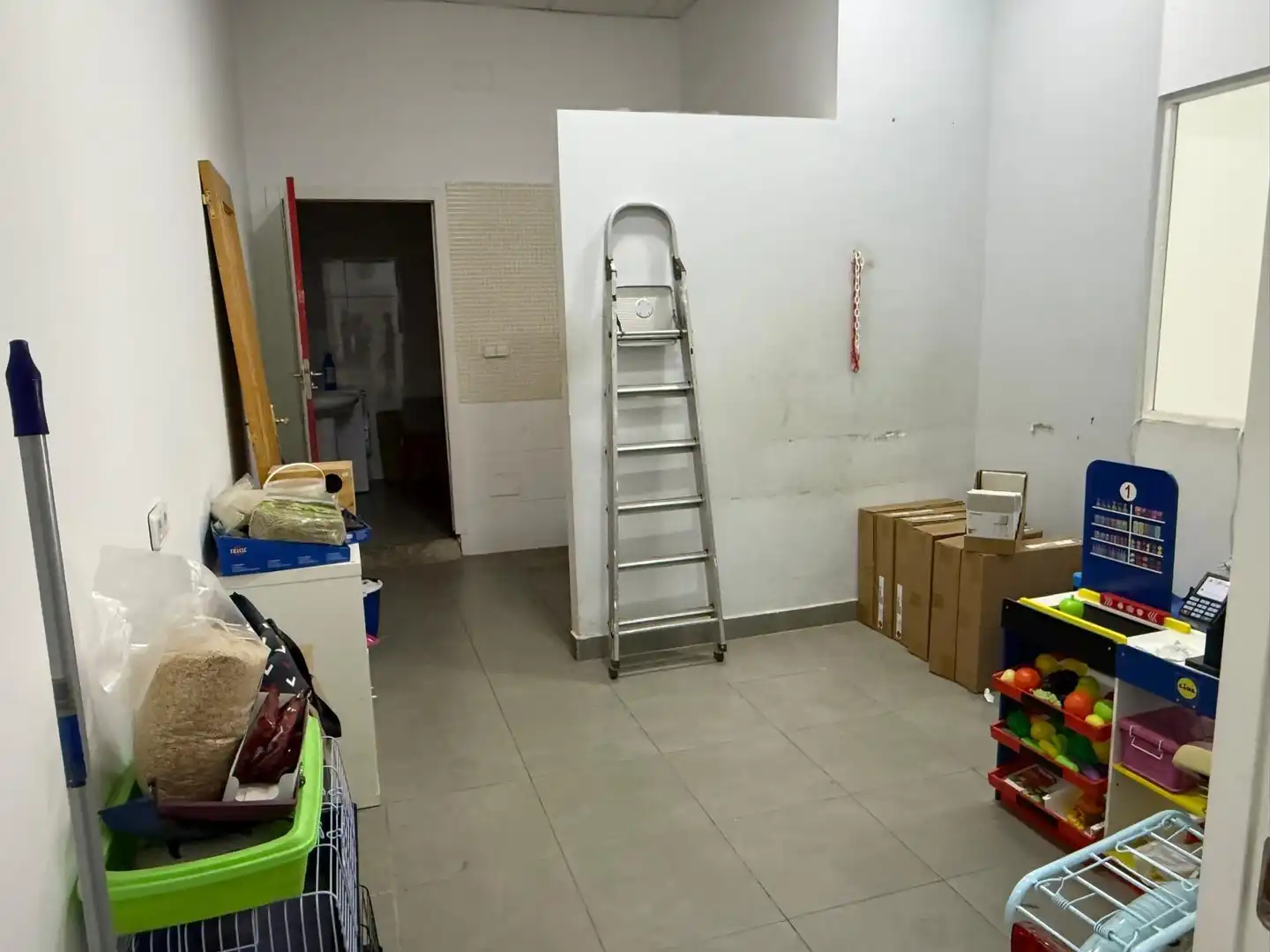 Gewerbefläche zur Miete in Pedanías Este, imagen 10