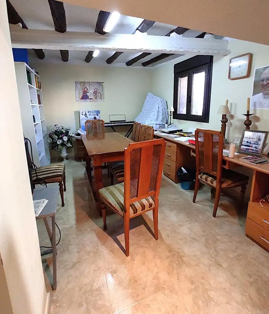 Menjador de Casa o xalet en venda en Monflorite-Lascasas