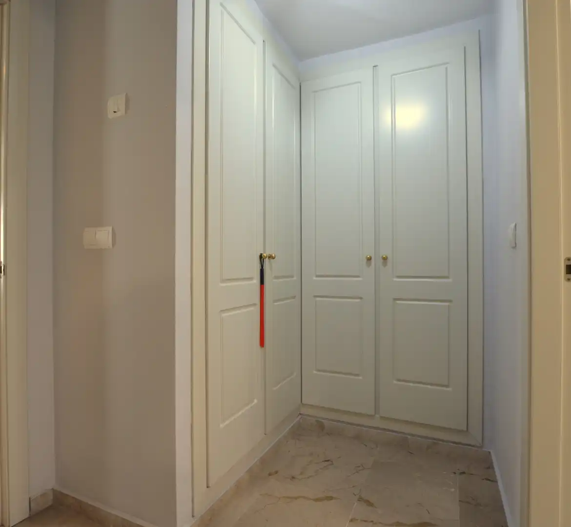 Dormitori de Casa adosada en venda en Bormujos amb Aire condicionat, Calefacció i Terrassa