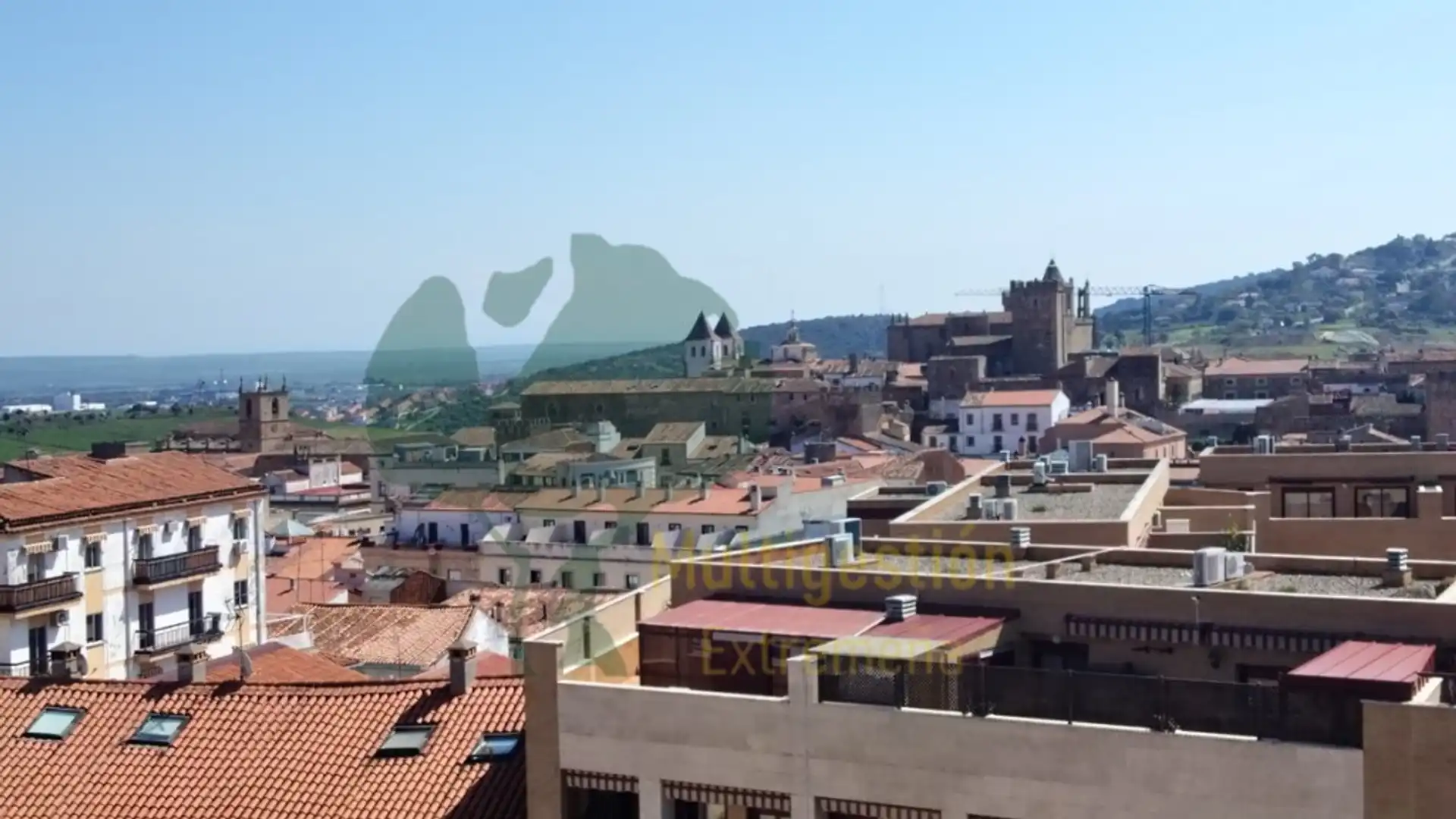 Exterior view of Flat for sale in Cáceres Capital