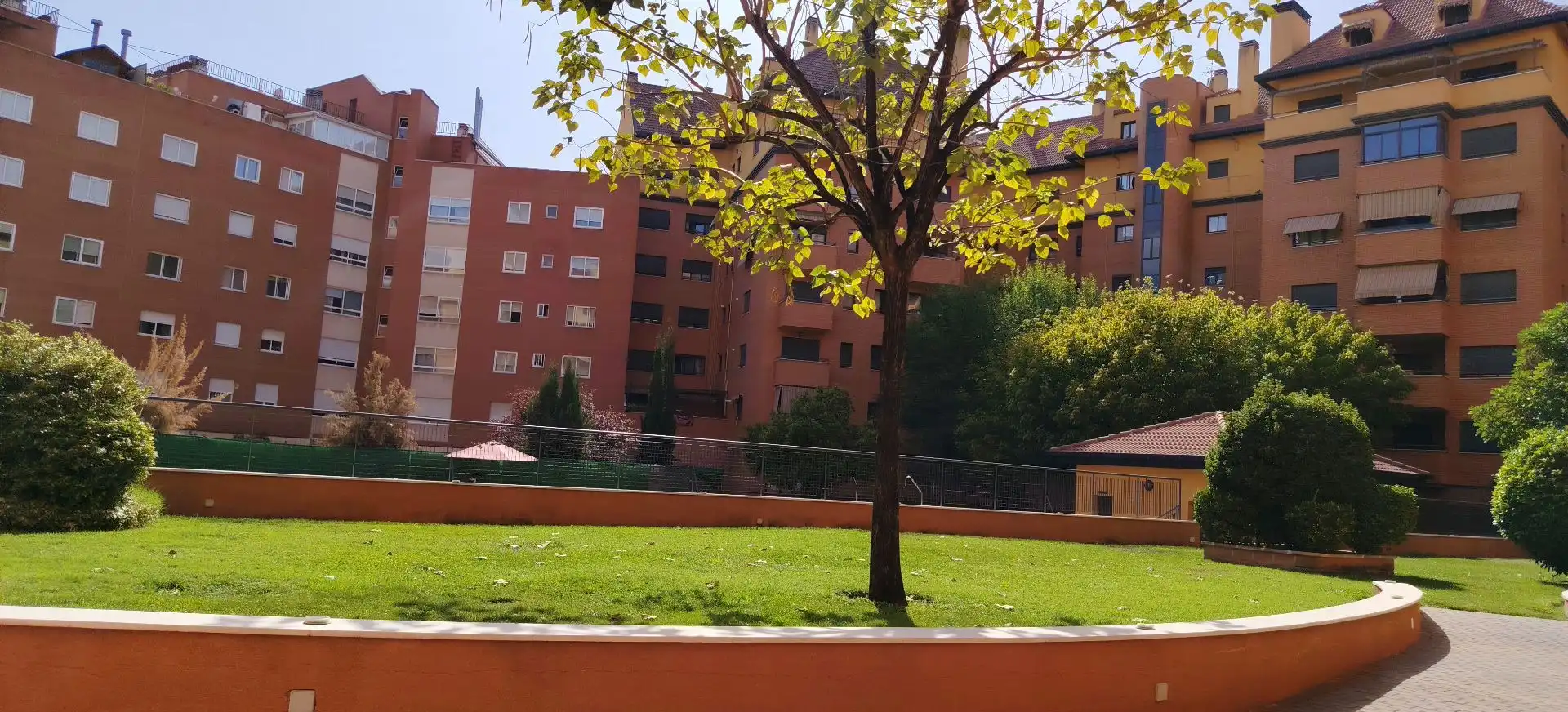 Exterior view of Flat for rent in Alcalá de Henares  with Air Conditioner, Heating and Storage room
