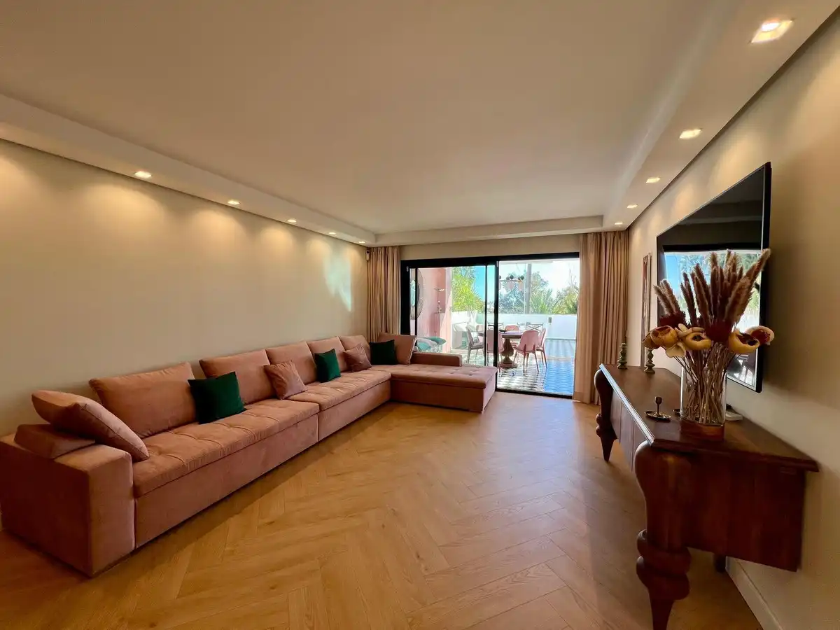 Sala d'estar de Apartament de lloguer en Marbella amb Aire condicionat, Calefacció i Moblat