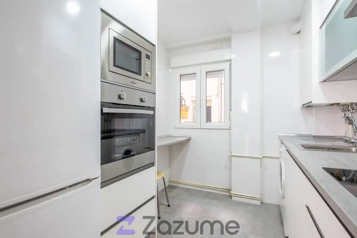 Flat with lift to rent in C. del Dr. Julián Sanz Ibáñez, imagen 4