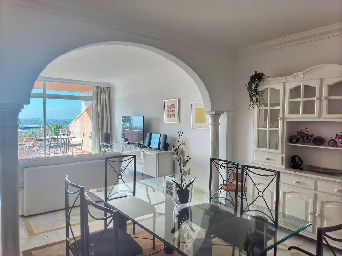 Comedor de Apartamento de alquiler en Marbella con Aire acondicionado, Calefacción y Terraza