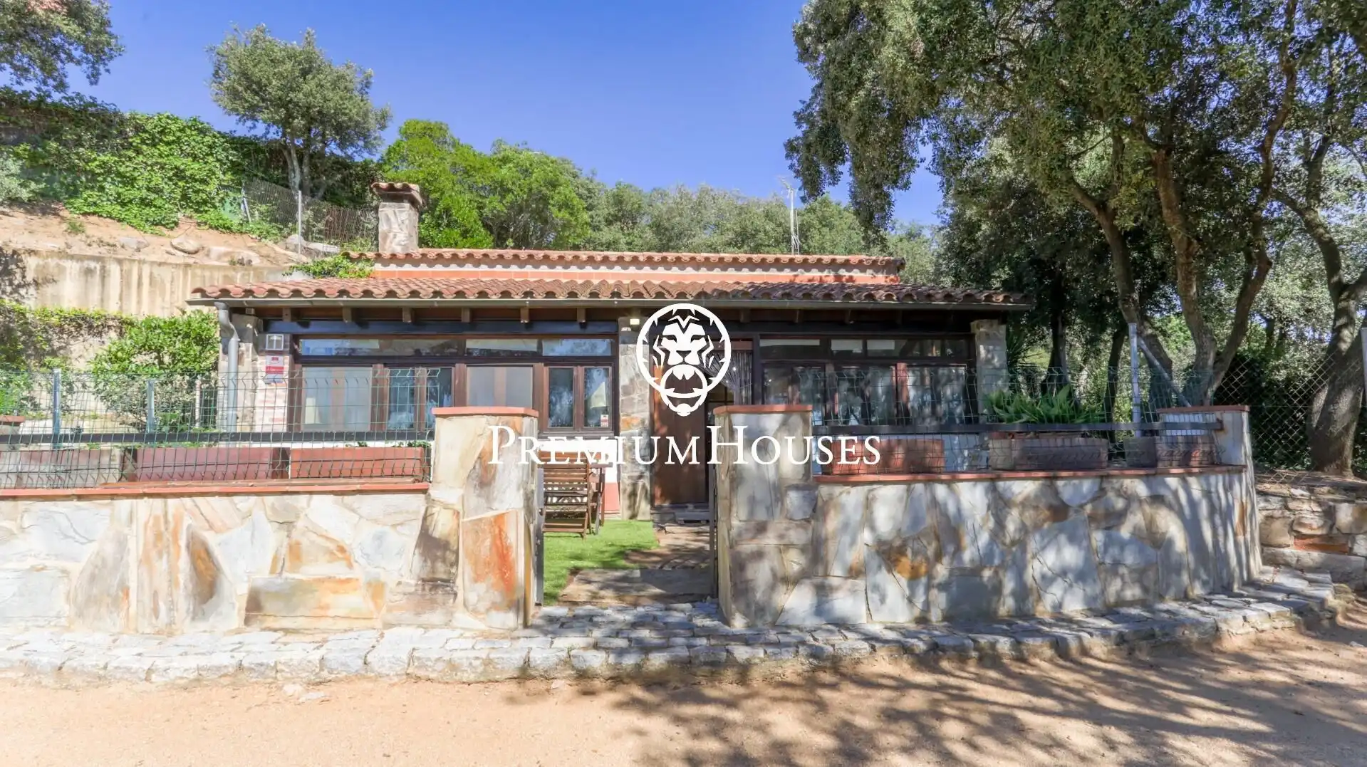 Vista exterior de Casa o chalet en venta en Mataró con Aire acondicionado, Calefacción y Jardín privado