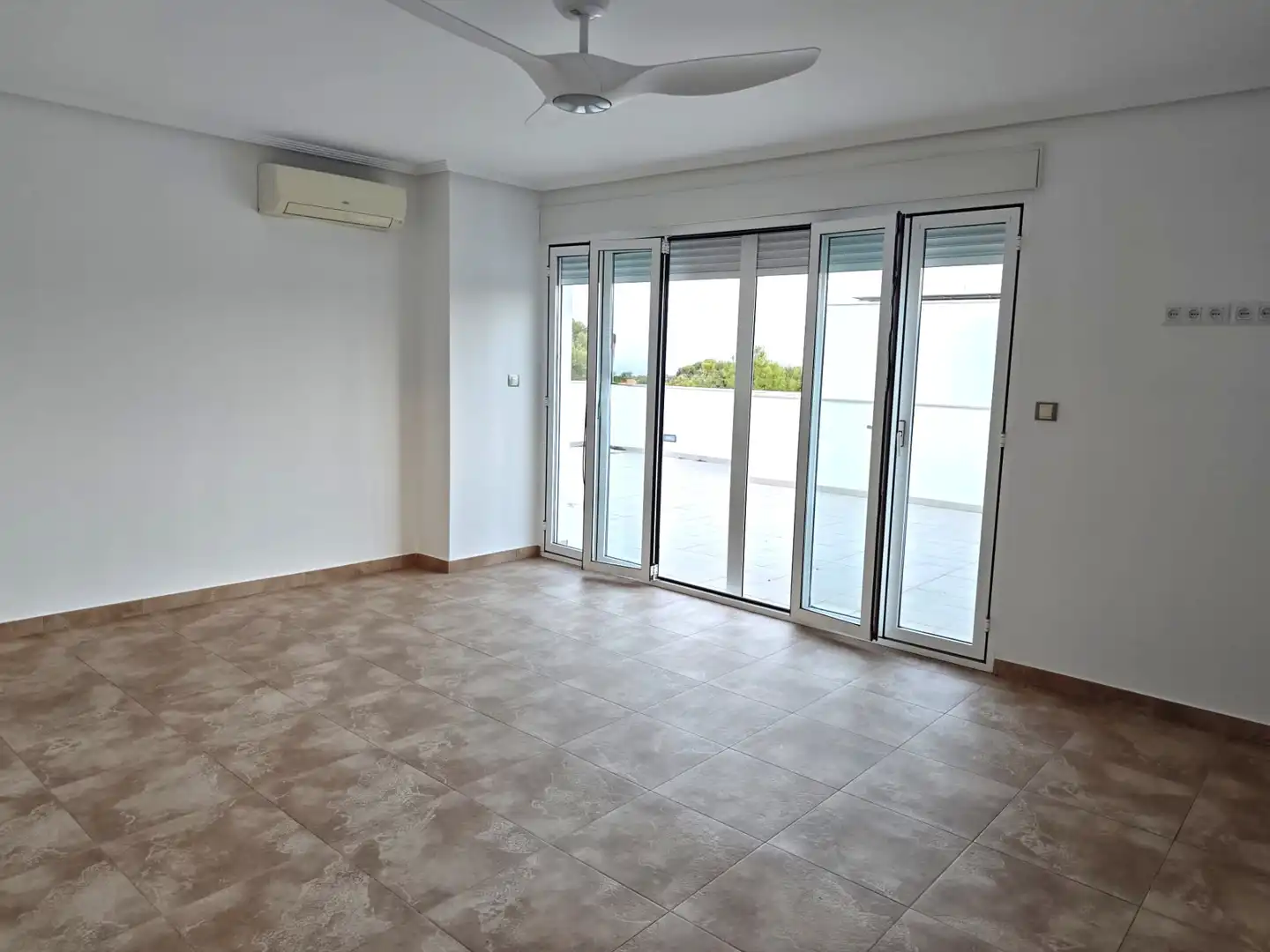Villa mit Terrasse zum Verkauf in Calle Córdoba 17, imagen 34