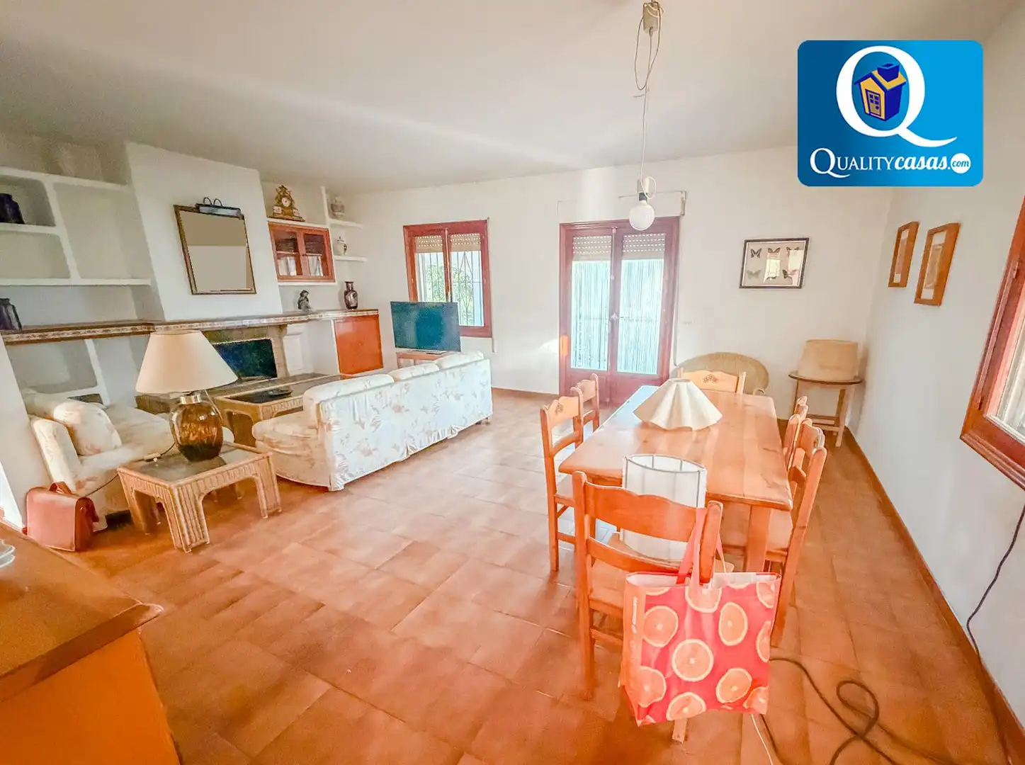 Sala d'estar de Casa o xalet en venda en Partidas de Alicante