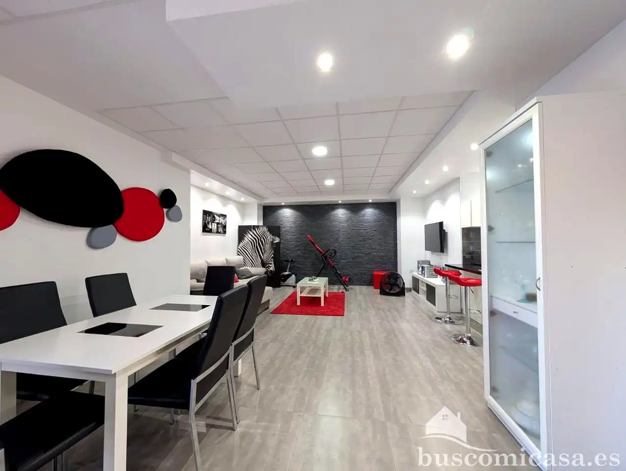 Local en venta en Linares
