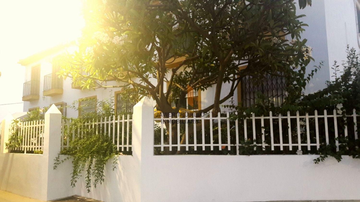 Exterior view of Single-family semi-detached for sale in Algarrobo  with Terrace and Furnished
