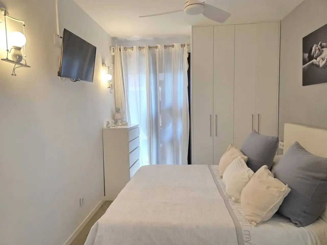 Habitación de Piso en venta en Sant Just Desvern con Aire acondicionado, Calefacción y Terraza