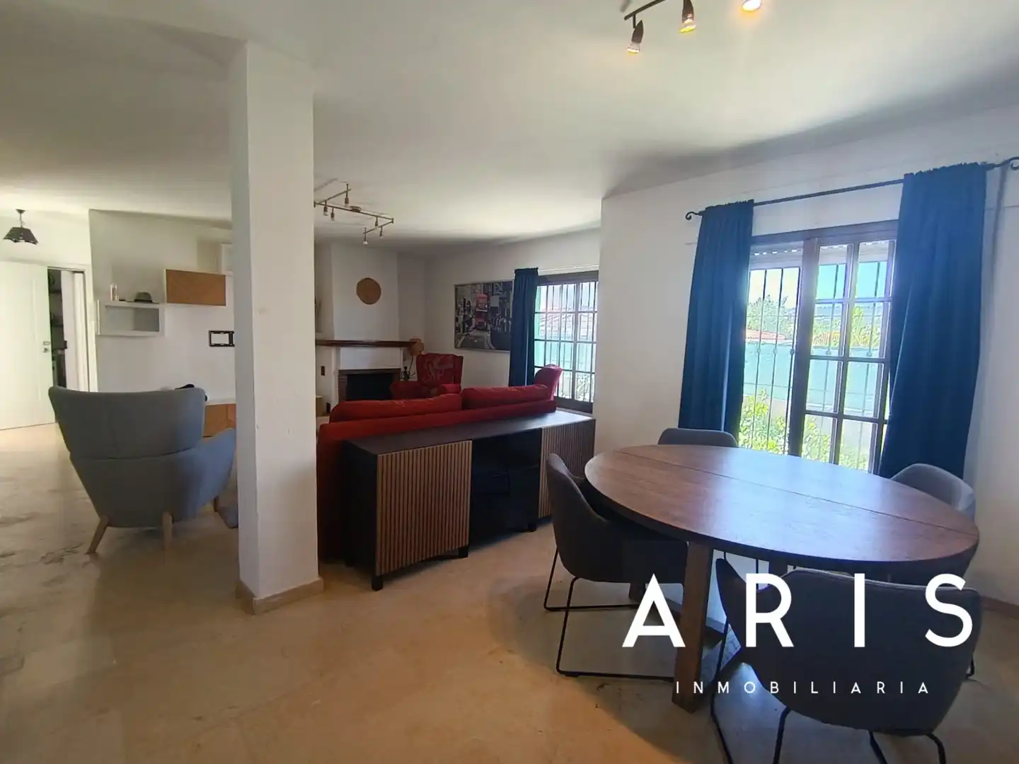 Casa o xalet en venda a Coín