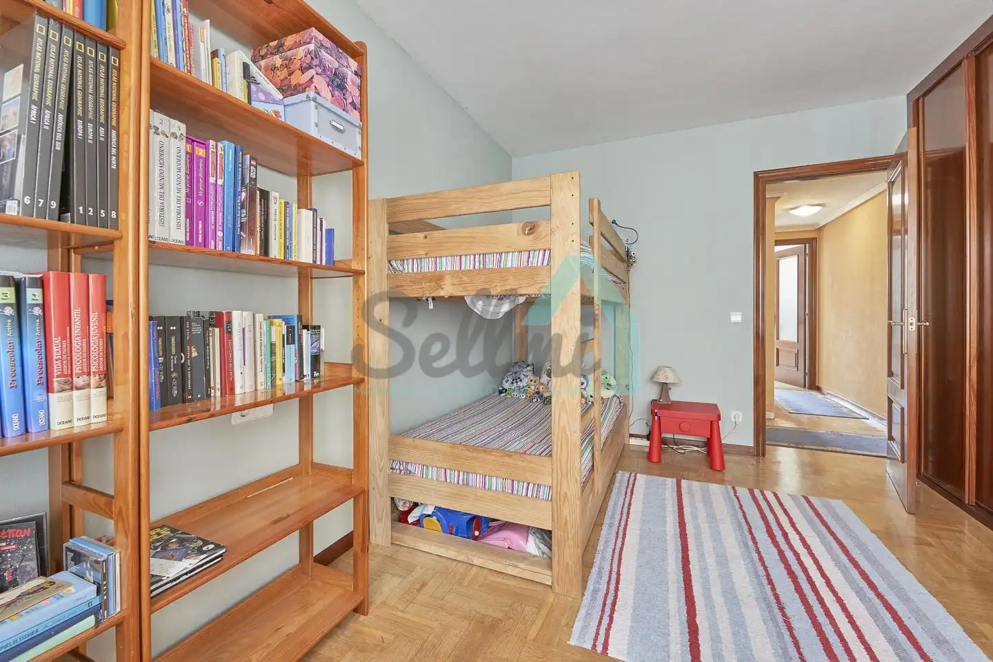 Flat for rent in Corín Tellado, Viesques