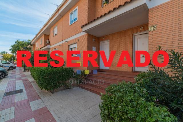 Casa adosada en Venta en Paseo de la Cárcava en Griñón