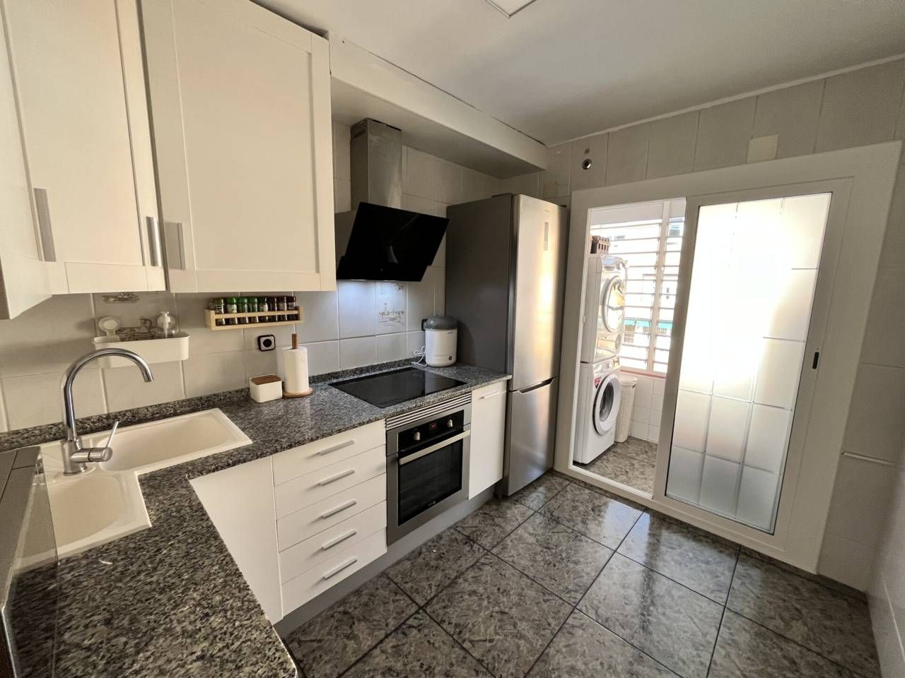 Flat for sale in Mare de Déu del Carme, Sant Joan Baptista, Sant Adrià de Besòs