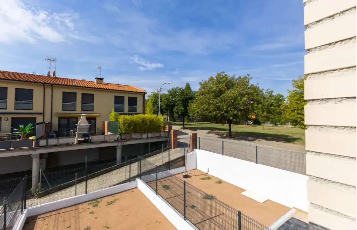 New build Terraced house with garden for sale in Carrer del Pintor Guàrdia, imagen 52