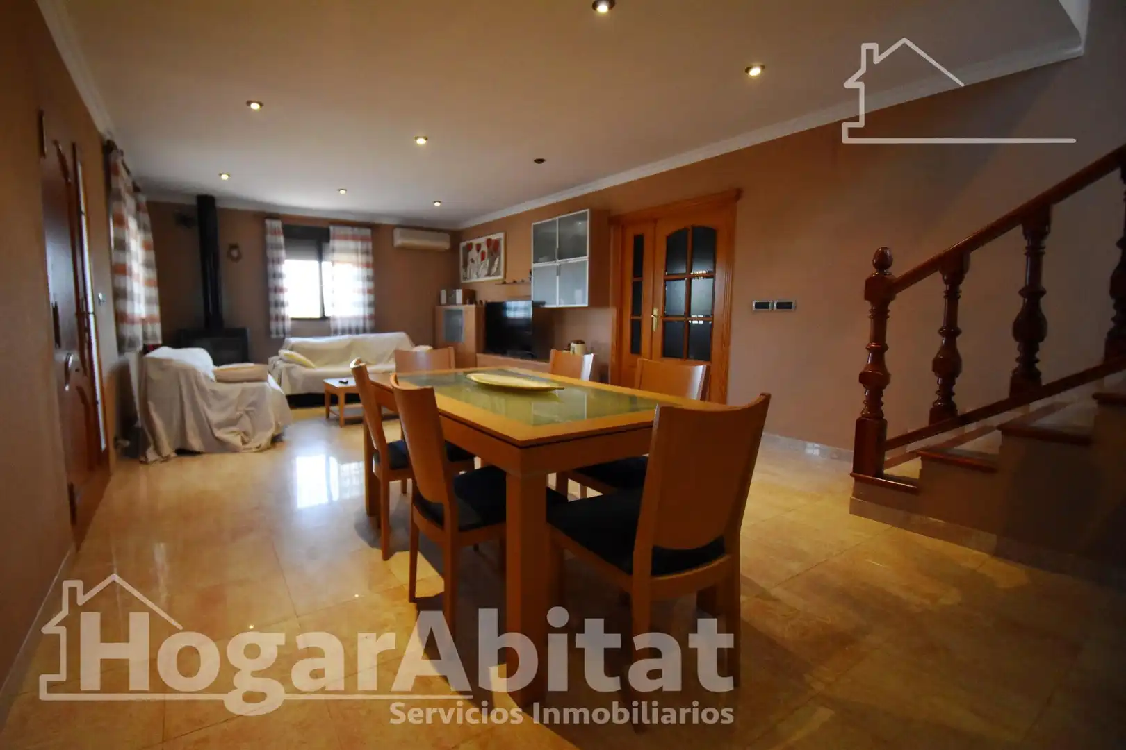 Wohnzimmer von Haus oder Chalet zum Verkauf in Castellón de la Plana / Castelló de la Plana mit Klimaanlage, Privatgarten und Terrasse