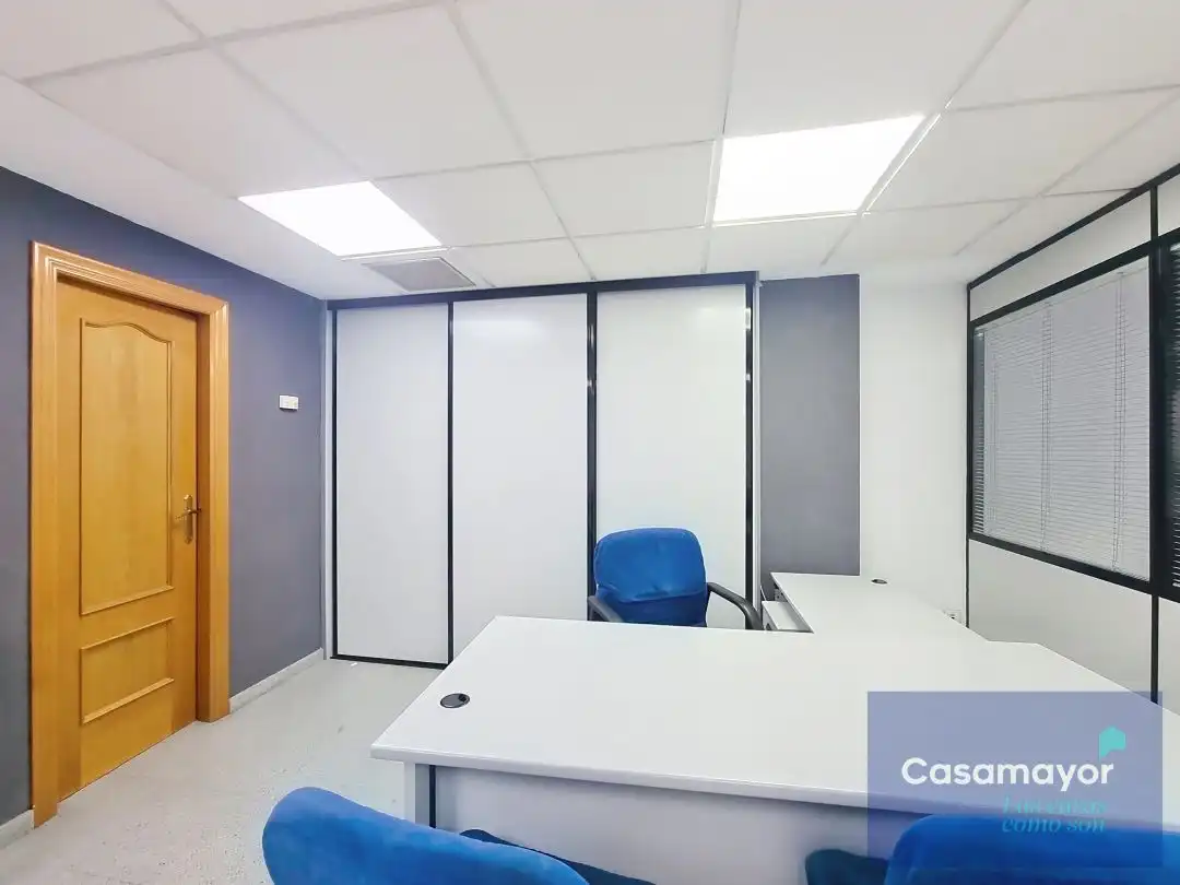 Oficina amb ascensor en venda a Centro, imagen 4
