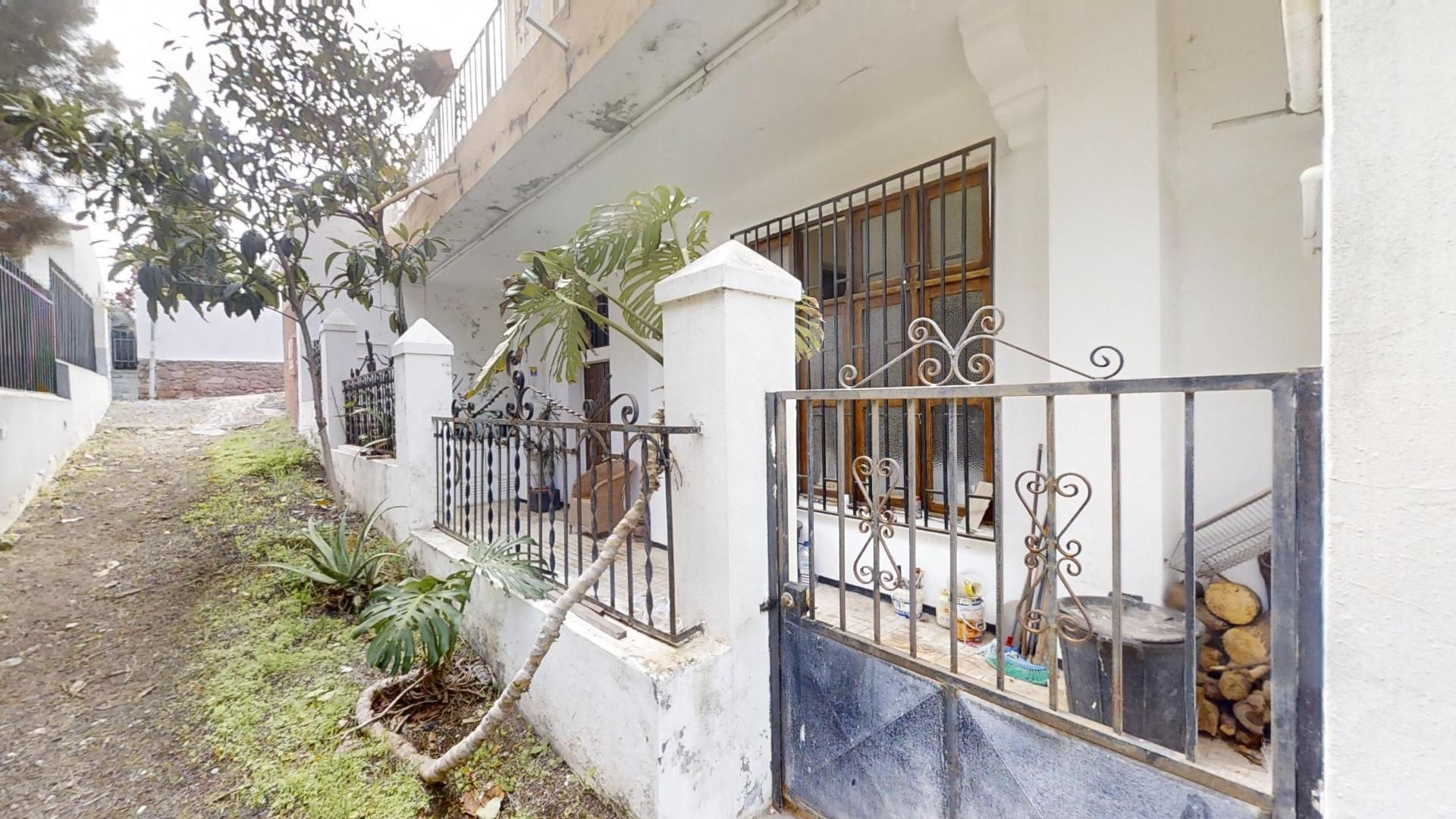 Exterior view of House or chalet for sale in Santa Brígida  with Heating, Terrace and Storage room