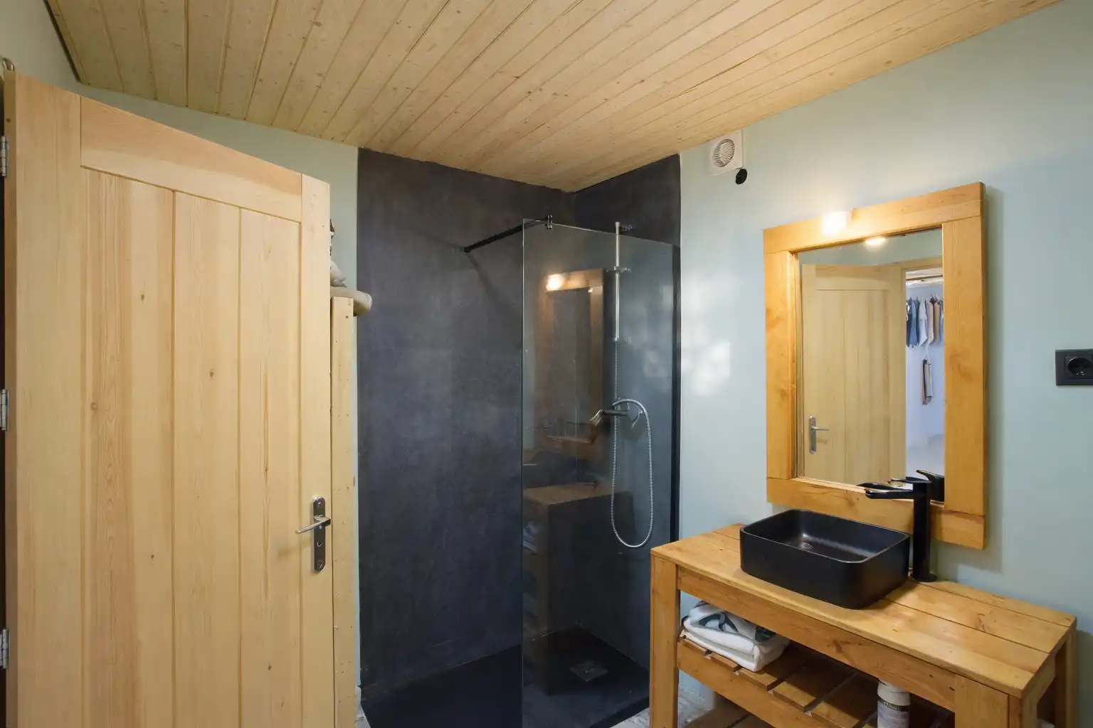 Badezimmer von Haus oder Chalet zum Verkauf in Soto del Real mit Klimaanlage, Heizung und Privatgarten