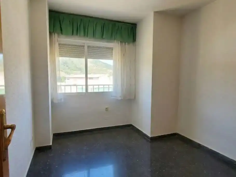 Dormitori de Casa adosada en venda en Cieza amb Aire condicionat i Balcó