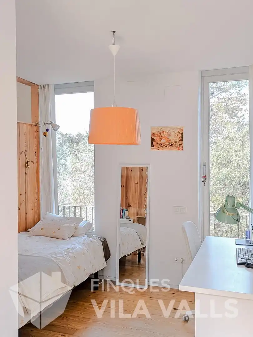 Dormitori de Casa o xalet en venda en Sant Quirze Safaja
