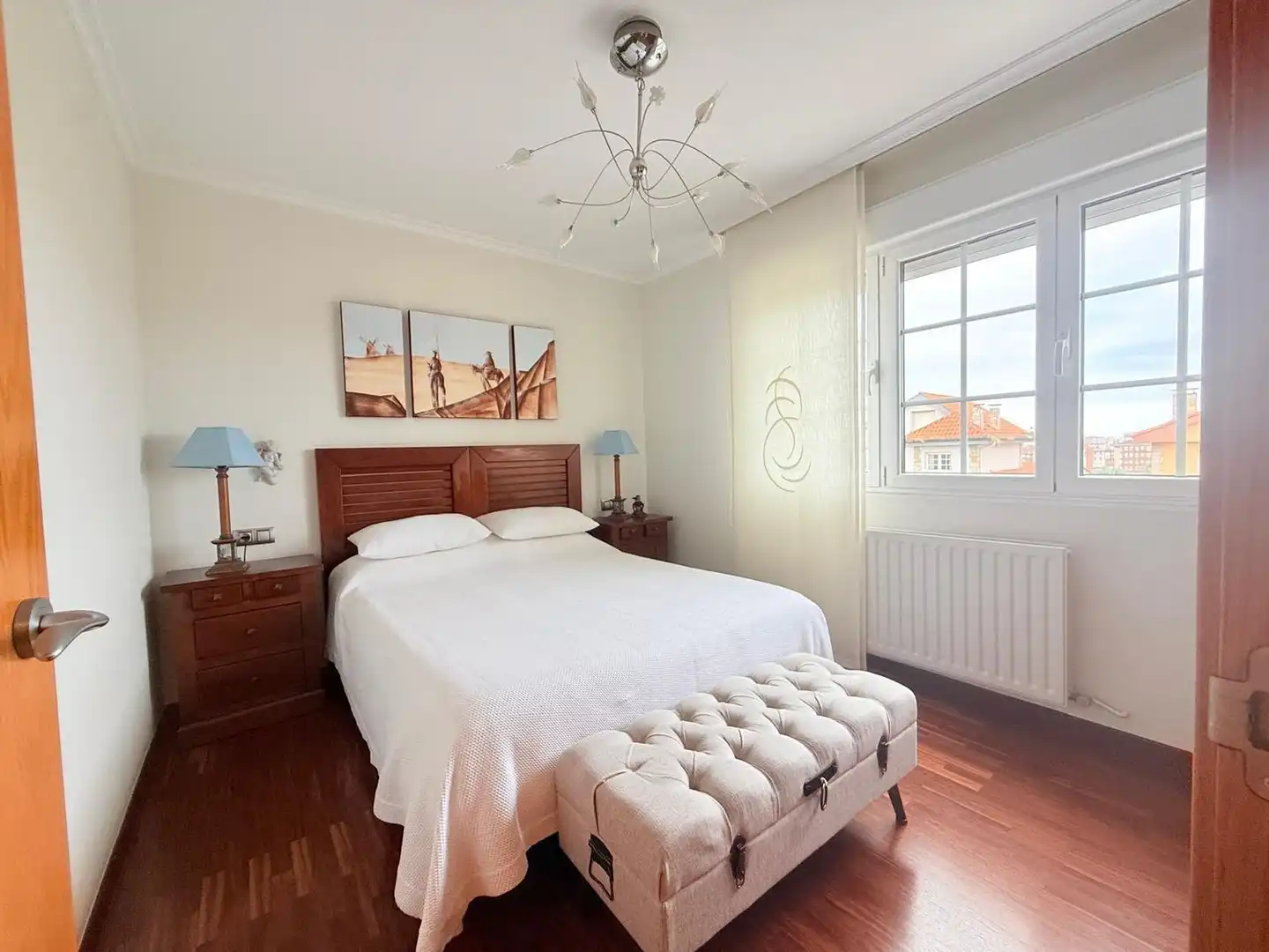 Habitación de Casa o chalet en venta en Gijón  con Calefacción, Terraza y Piscina