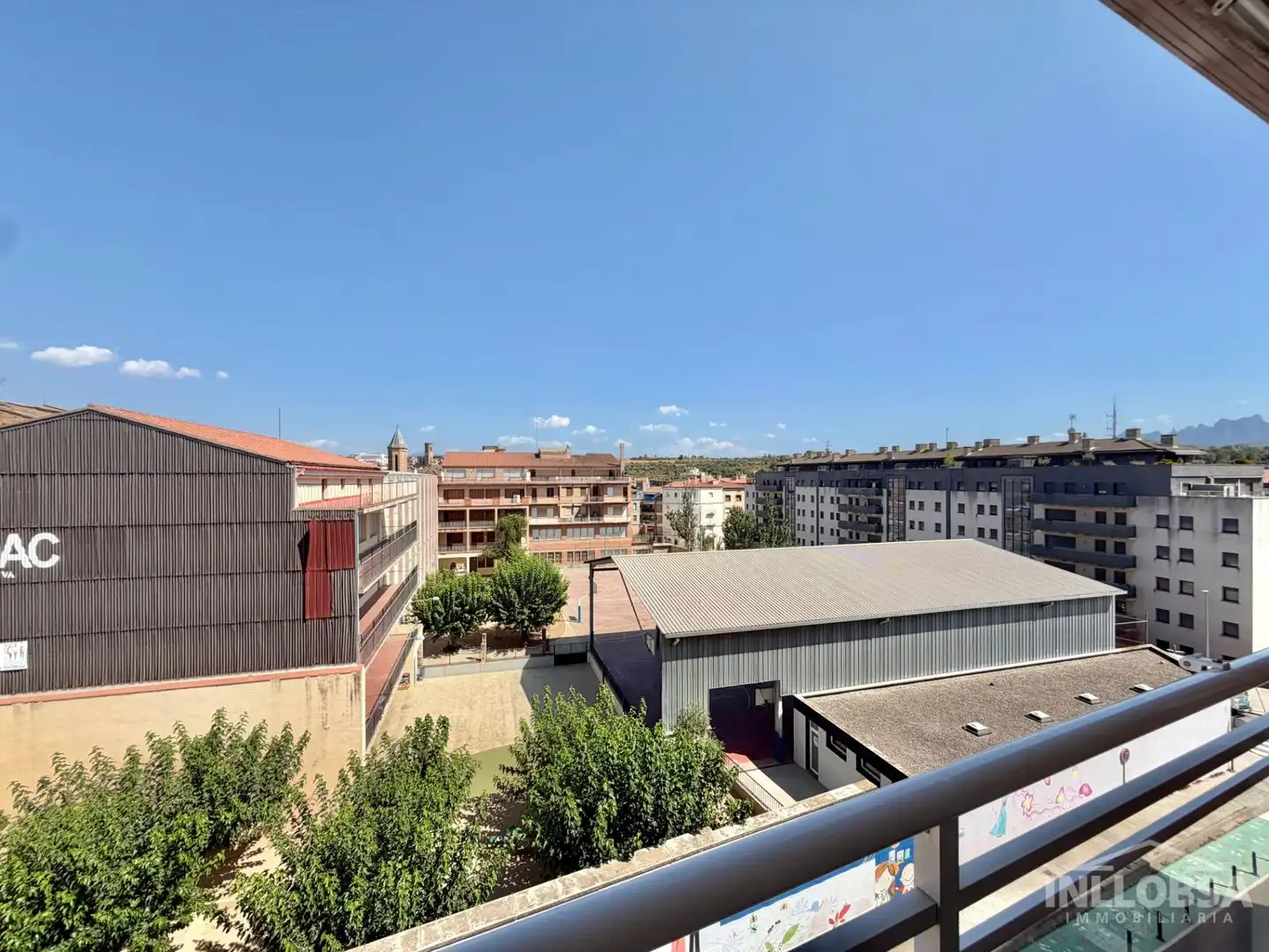 Vista exterior de Dúplex en venta en Manresa con Aire acondicionado, Calefacción y Parquet