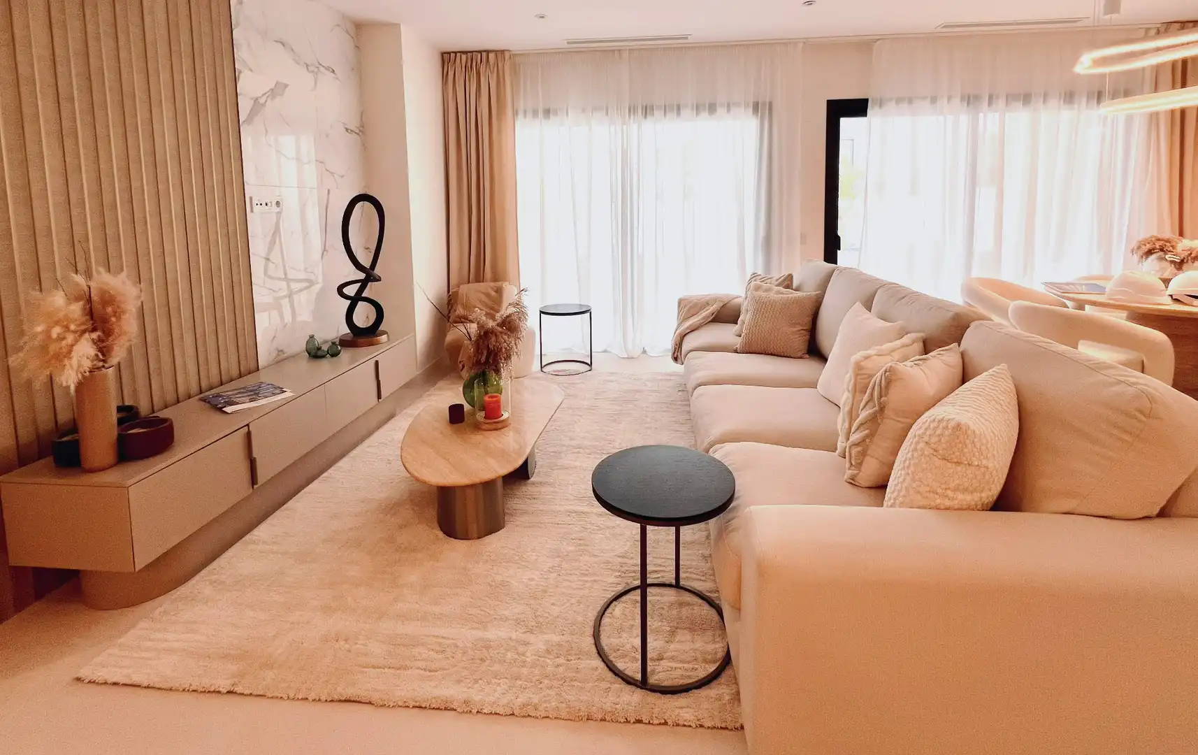Sala de estar de Apartamento en venta en Marbella con Aire acondicionado, Terraza y Horno