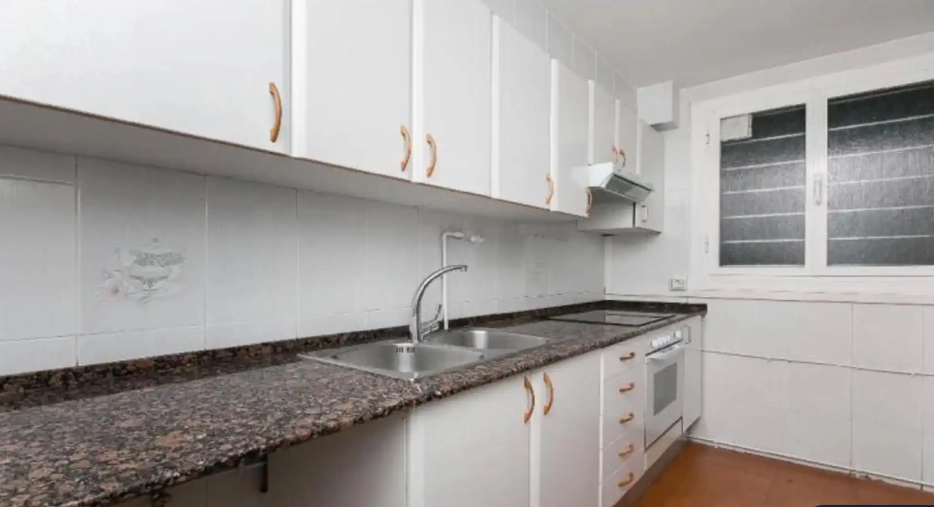 Cocina de Piso en venta en Badia del Vallès