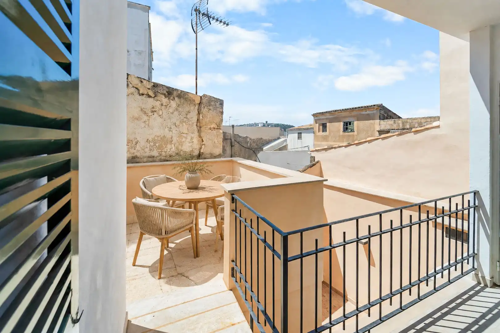 Terrasse von Wohnungen zum Verkauf in Felanitx mit Klimaanlage, Heizung und Terrasse