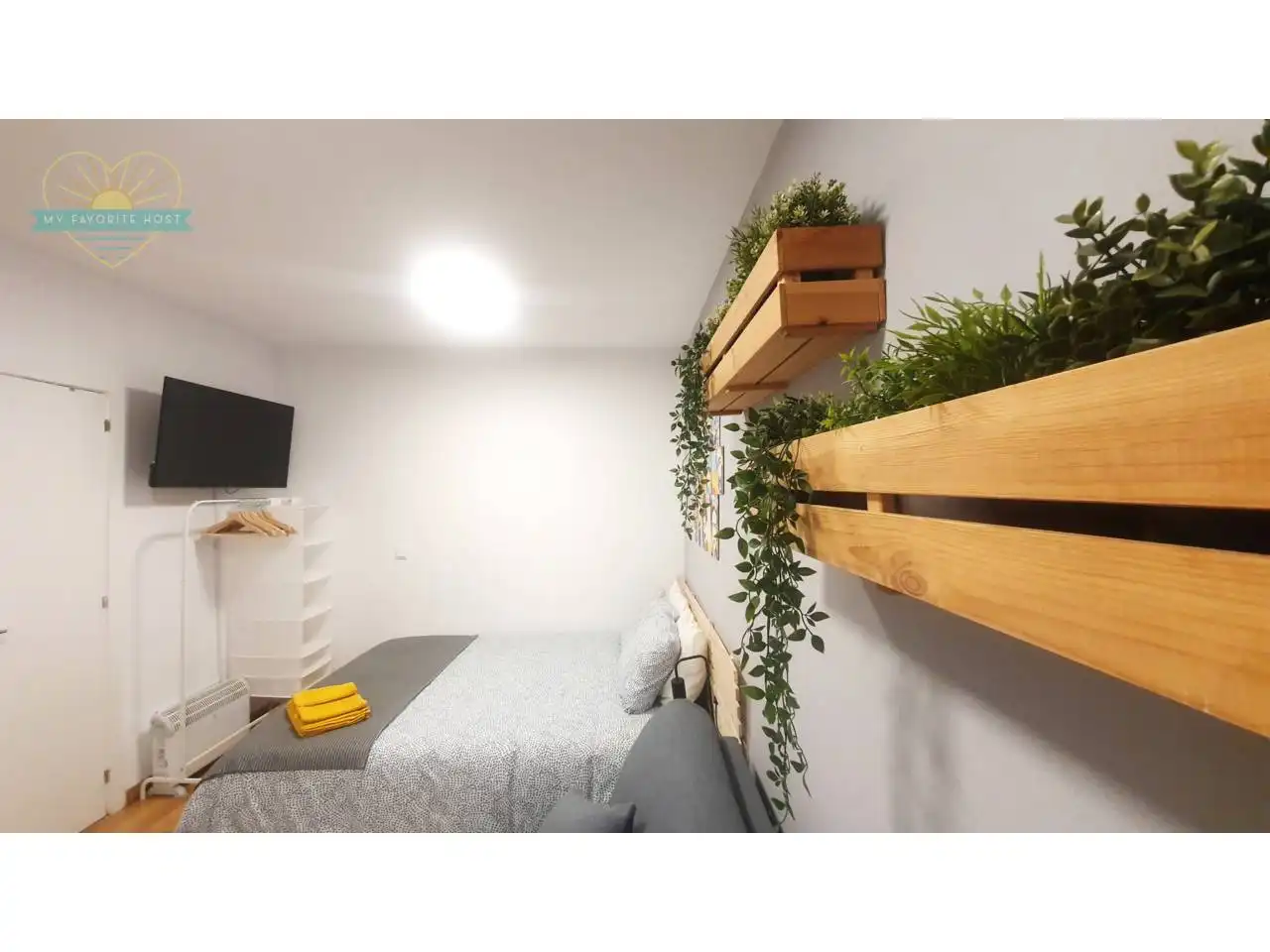 Bedroom of Study for rent in Madrid  with Parquet flooring and Furnished