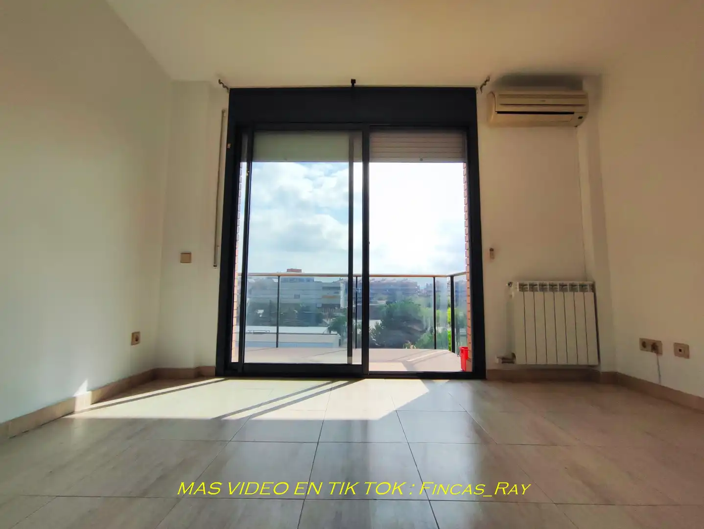 Terrasse von Maisonette zum Verkauf in Ripollet mit Klimaanlage, Heizung und Terrasse