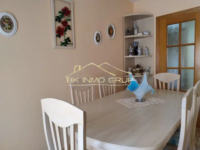 Flat with terrace for sale in Carrer de València, imagen 3