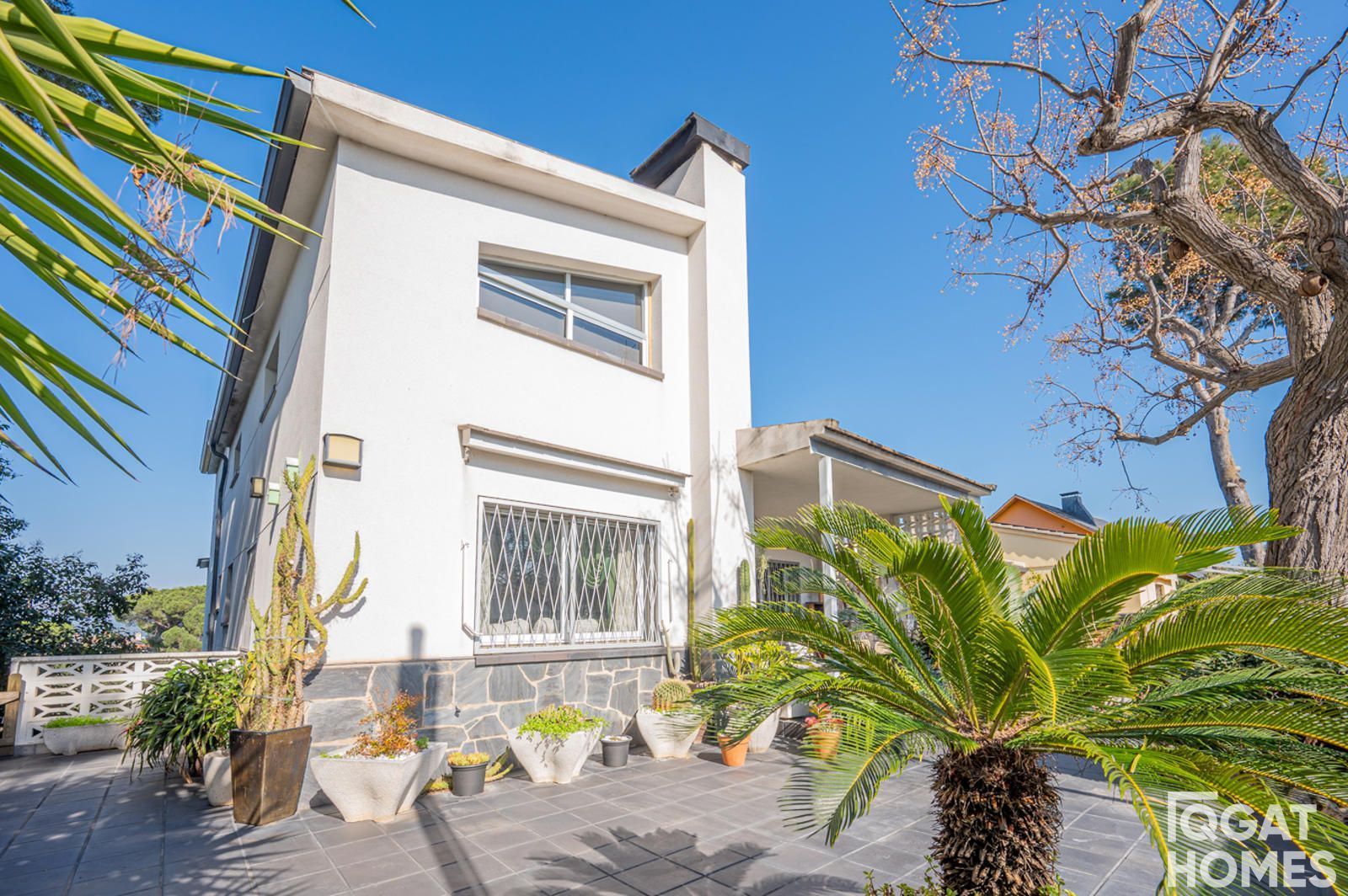 Vista exterior de Casa o xalet en venda en Sant Cugat del Vallès amb Aire condicionat, Calefacció i Terrassa