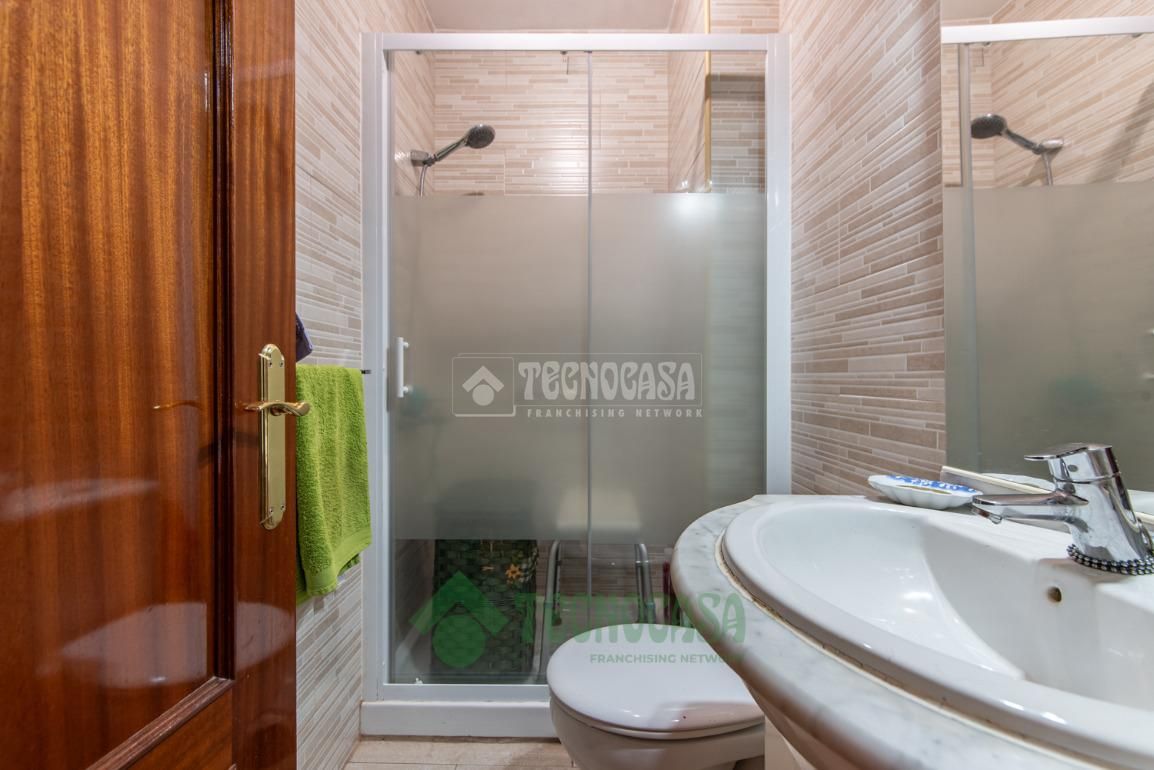 Bany de Pis en venda en Algete amb Aire condicionat, Calefacció i Terrassa