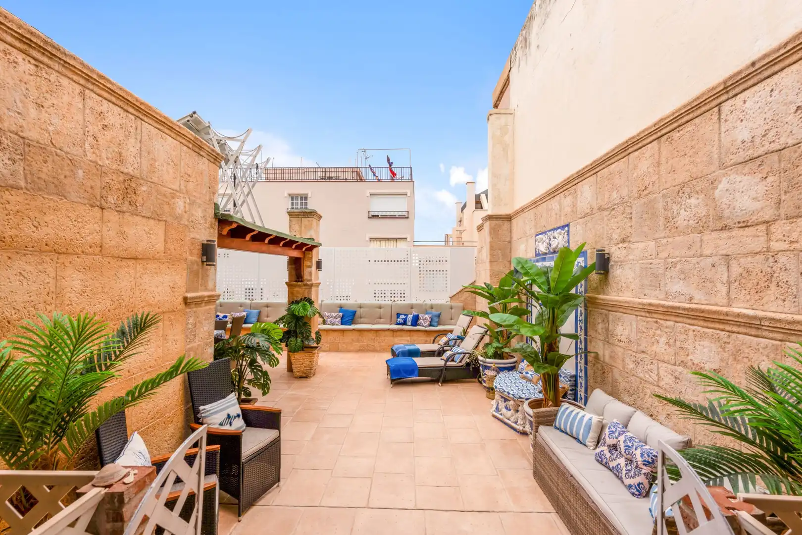 Terrace of Attic for sale in Marbella  with Air Conditioner, Terrace and Furnished